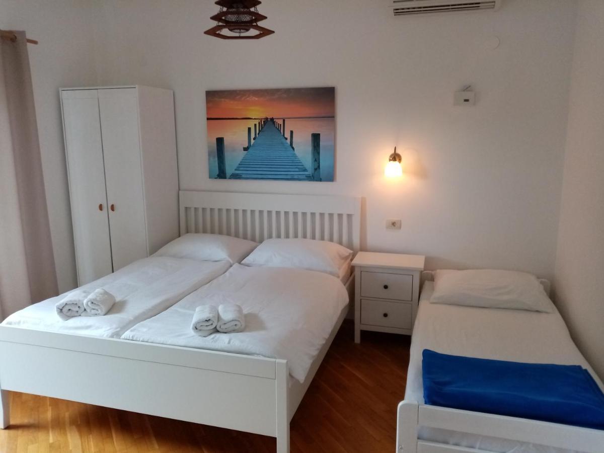 Summerhouse Duce Omis Extérieur photo